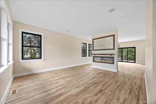 631 N Broadway, Yonkers, NY 10701