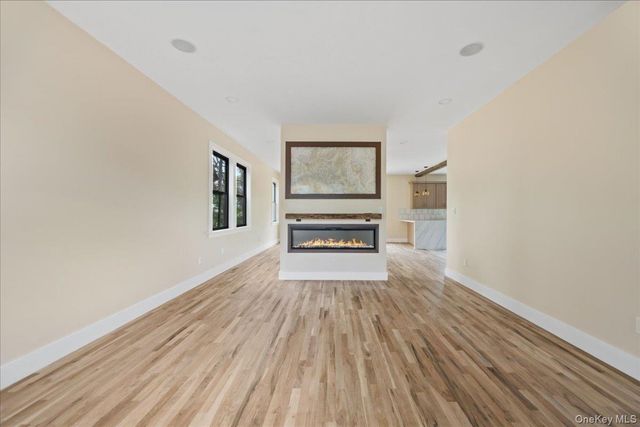 631 N Broadway, Yonkers, NY 10701