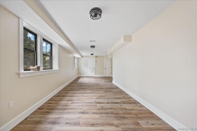631 N Broadway, Yonkers, NY 10701