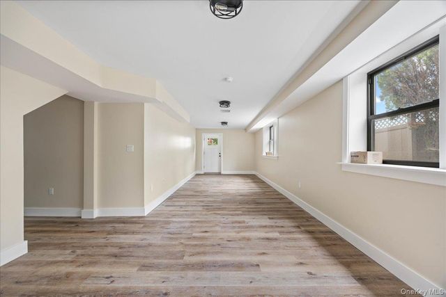 631 N Broadway, Yonkers, NY 10701