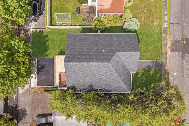 631 N Broadway, Yonkers, NY 10701
