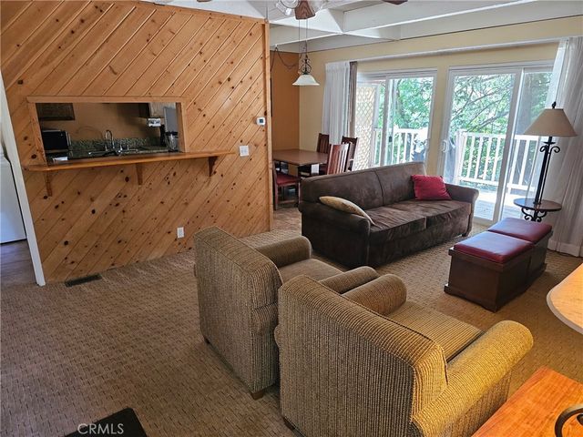 194 Rockledge, Lake Arrowhead, CA 92352