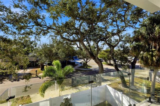 2089 ARLINGTON STREET, Sarasota, FL 34239