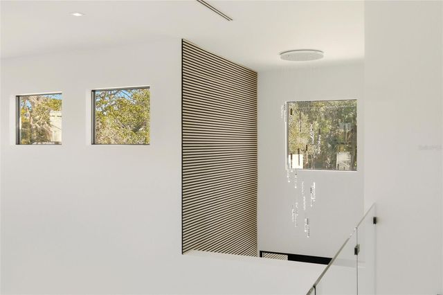 2089 ARLINGTON STREET, Sarasota, FL 34239