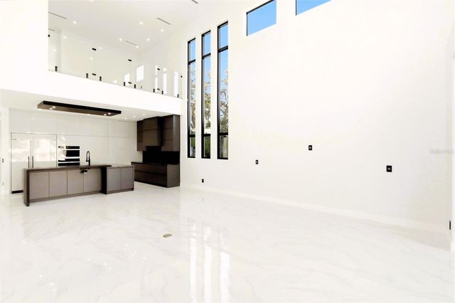 2089 ARLINGTON STREET, Sarasota, FL 34239