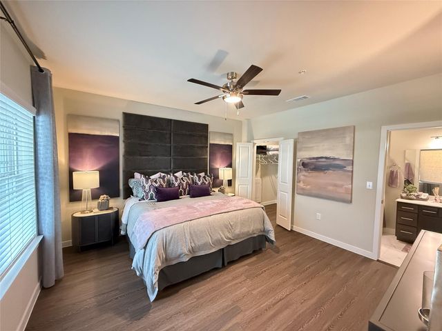 2102 Antoine Drive A2.2306, Houston, TX 77055