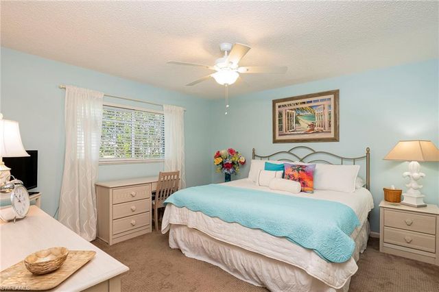 6916 Winkler RD, Fort Myers, FL 33919