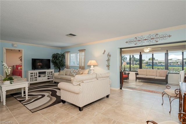 6916 Winkler RD, Fort Myers, FL 33919