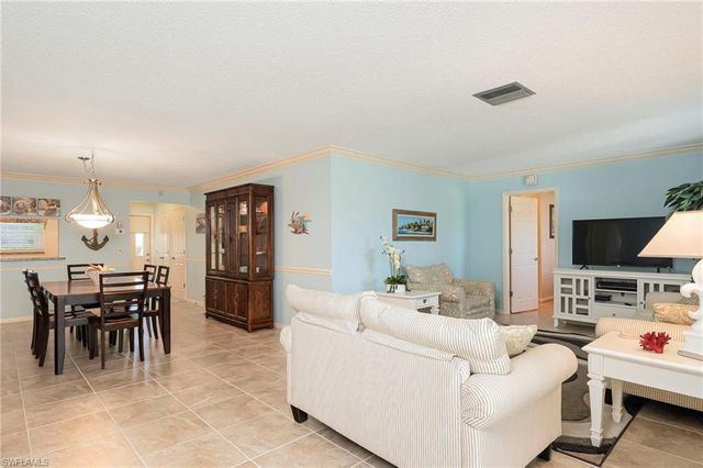 6916 Winkler RD, Fort Myers, FL 33919