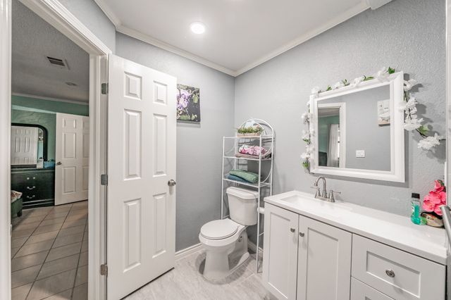 713 Keystone Street, Mesquite, TX 75149
