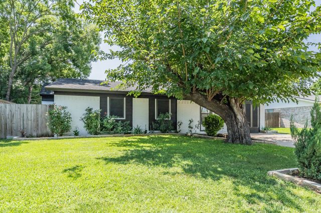 713 Keystone Street, Mesquite, TX 75149