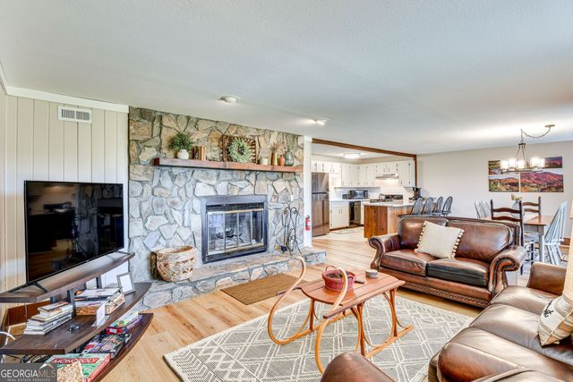 115 Broadmoor Lane, Sky Valley, GA 30537