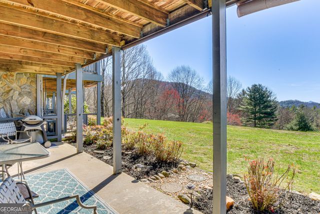 115 Broadmoor Lane, Sky Valley, GA 30537