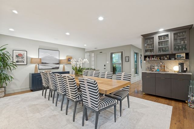 1513 Cedar Hill Avenue, Dallas, TX 75208