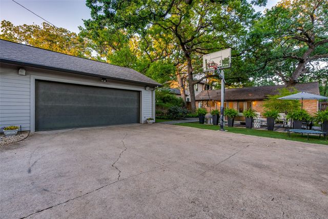 1513 Cedar Hill Avenue, Dallas, TX 75208