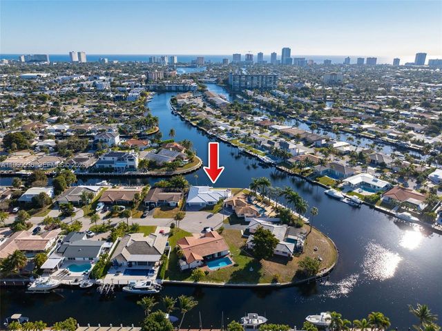 670 SE 7th Ave, Pompano Beach, FL 33060