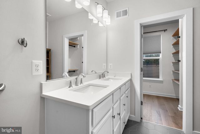 2509 RIVER TERRACE RD, Hyattsville, MD 20782