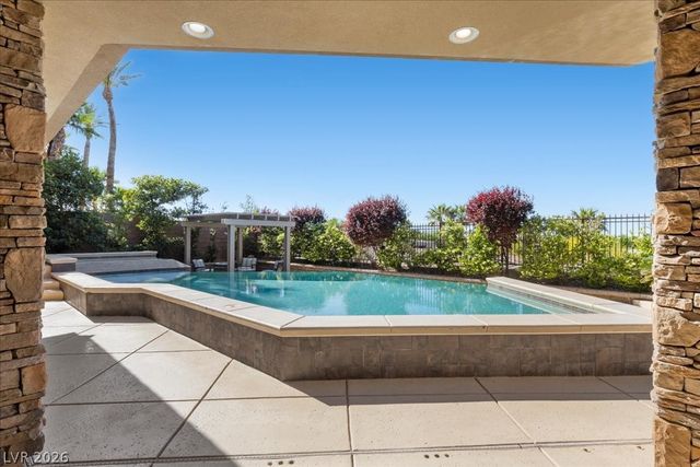 1724 Tangiers Drive, Henderson, NV 89012