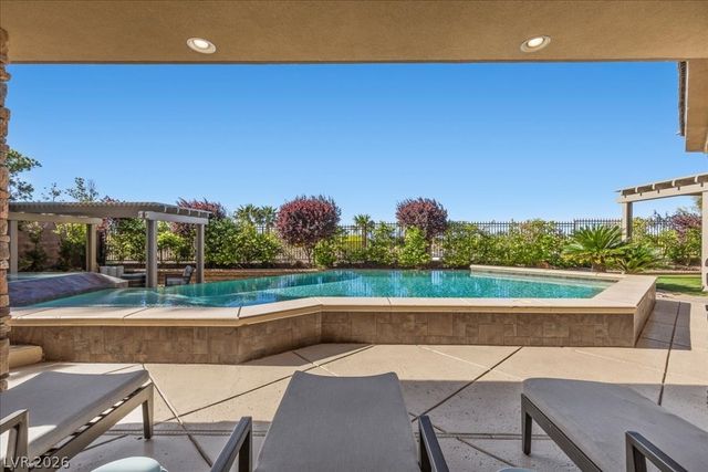 1724 Tangiers Drive, Henderson, NV 89012