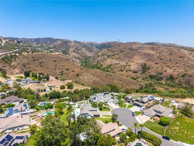 4305 Willow Tree Lane, Yorba Linda, CA 92887