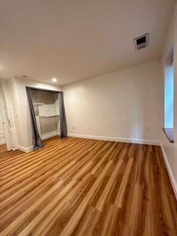 108 Gainsborough St 4W, Boston, MA 02115