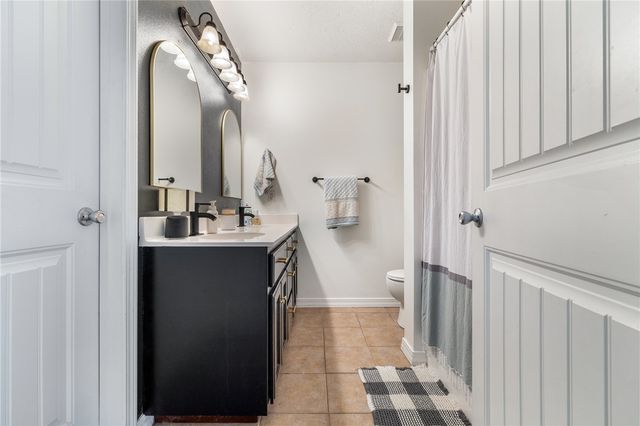 1924 Wellington, Harrison, AR 72601