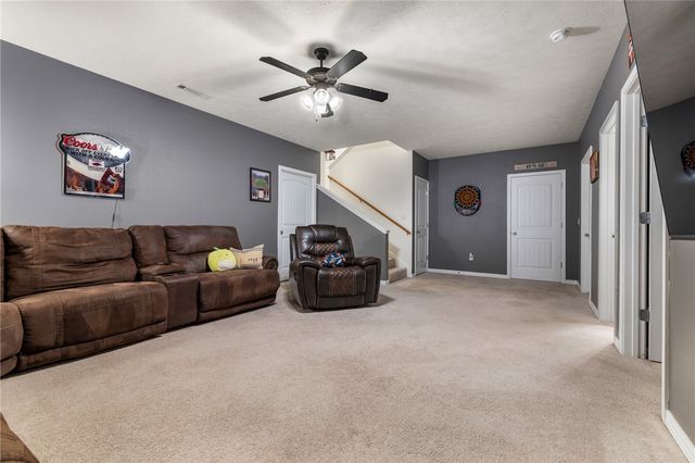1924 Wellington, Harrison, AR 72601
