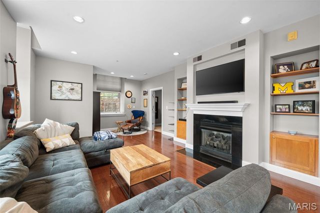 1515 Lafayette Avenue 115, St Louis, MO 63104