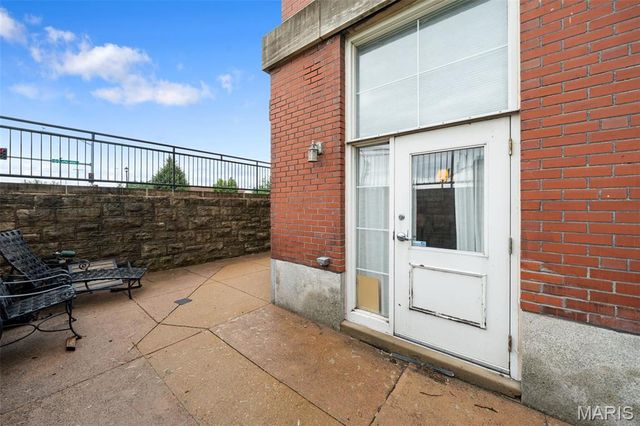 1515 Lafayette Avenue 115, St Louis, MO 63104