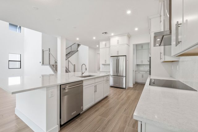 2652 NW 87th Terrace, Cooper City, FL 33024