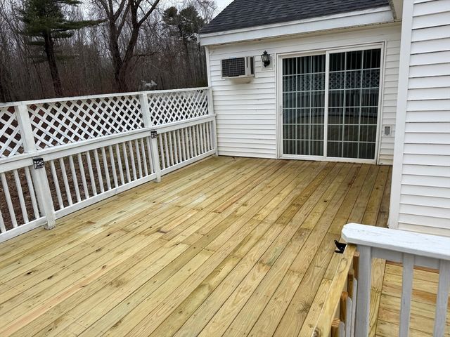 109 Forest Rd, Salisbury, MA 01952