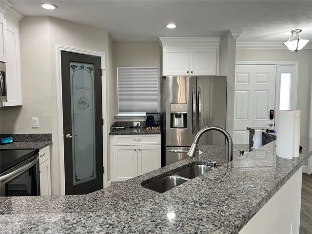 25107 SW 9TH LANE, Newberry, FL 32669