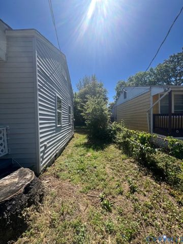 102 Culpepper Ave, Petersburg, VA 23803