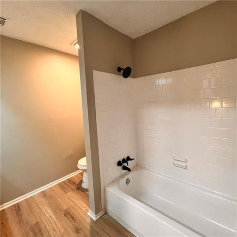 3254 Strawberry Lane, Decatur, GA 30034
