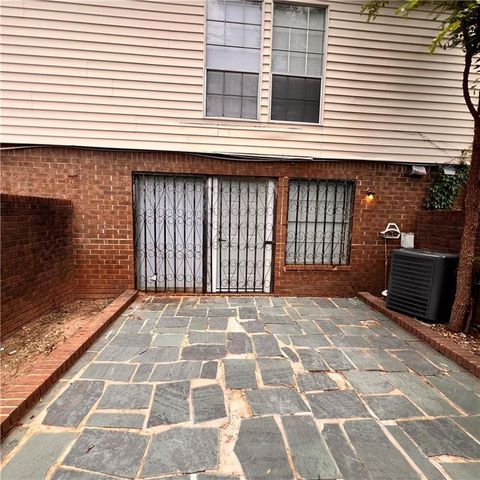 3254 Strawberry Lane, Decatur, GA 30034