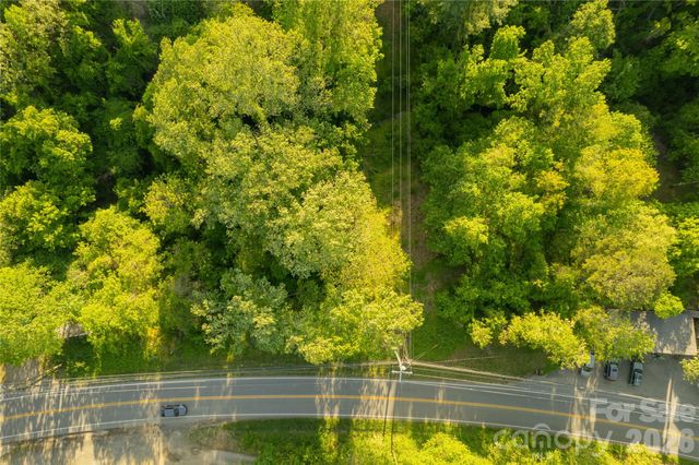 438 Weaverville Road, Asheville, NC 28804