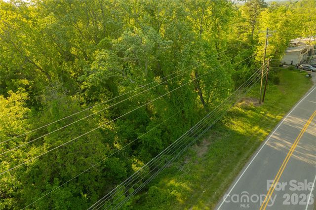438 Weaverville Road, Asheville, NC 28804