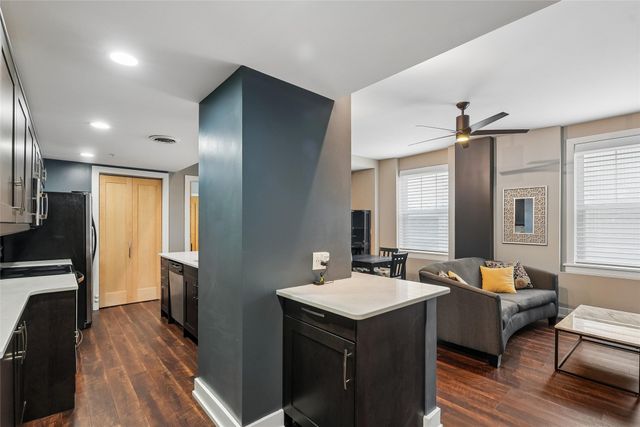 400 Walnut Street 1005, Des Moines, IA 50309