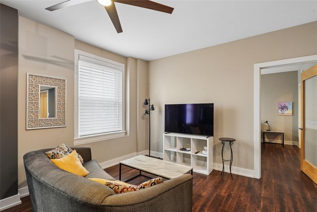 400 Walnut Street 1005, Des Moines, IA 50309