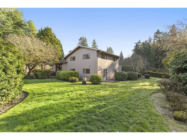 1745 Se BROOKWOOD Ave, Hillsboro, OR 97123