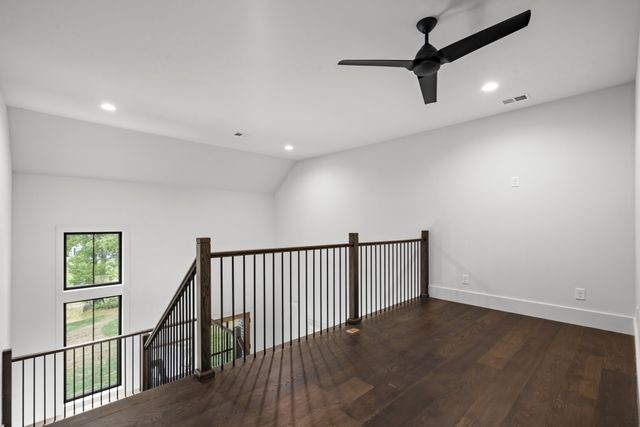 1995 Spencer Mill Rd, Burns, TN 37029