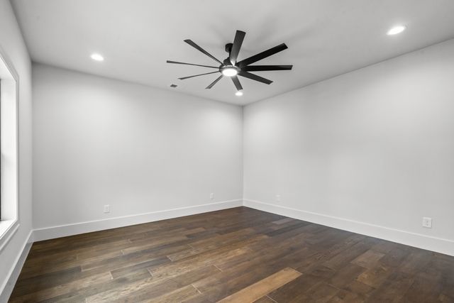 1995 Spencer Mill Rd, Burns, TN 37029