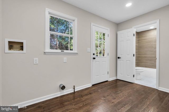 132 HOLLY CT, Tuckerton, NJ 08087