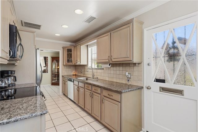 3719 Tahoe Court, Riverside, CA 92506