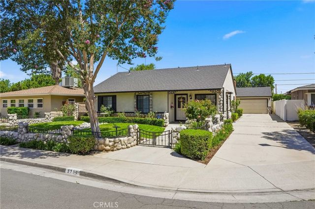 3719 Tahoe Court, Riverside, CA 92506