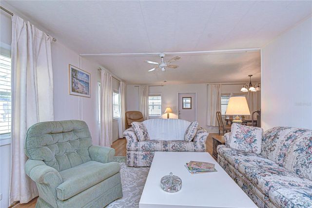 37248 KINKAID DRIVE, Zephyrhills, FL 33541