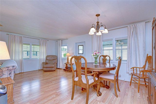 37248 KINKAID DRIVE, Zephyrhills, FL 33541