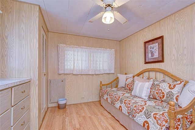 37248 KINKAID DRIVE, Zephyrhills, FL 33541