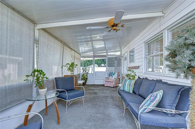 37248 KINKAID DRIVE, Zephyrhills, FL 33541