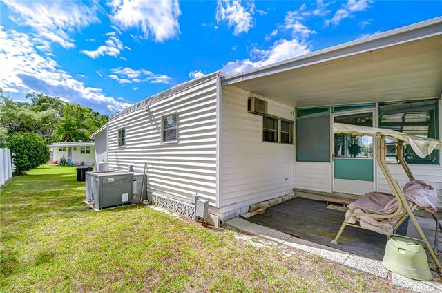 37248 KINKAID DRIVE, Zephyrhills, FL 33541